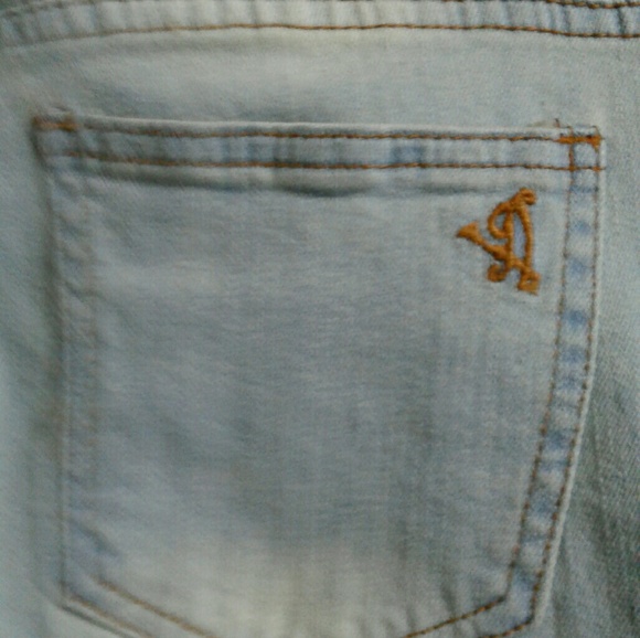 VIP | HPπDistressed Knee Blow-Out Jeans - Picture 6 of 7